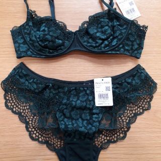 ピーチジョン(PEACH JOHN)のC75  ピーチ・ジョン　ブラジャー&ショーツセット(ブラ&ショーツセット)