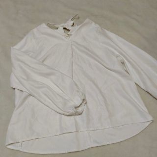レイカズン(RayCassin)のRAY CASSIN　レイカズン　ブラウス(シャツ/ブラウス(長袖/七分))