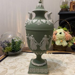 ウェッジウッド(WEDGWOOD)の希少　ウェッジウッド  ジャスパー　ダンシングアワー　飾り壺　フラワーベース花瓶(花瓶)