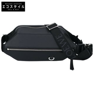 ロエベ(LOEWE)のロエベ 新品同様 B777NCNX01 クラシックカーフ コンバーチブル スリングバッグ(ボディーバッグ)