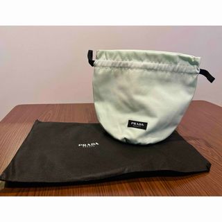プラダ(PRADA)のPRADAノベルティポーチ(ノベルティグッズ)