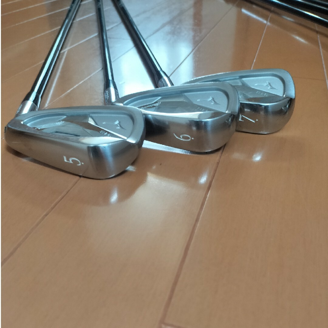 Mizuno Pro(ミズノプロ)の【再値下げ】ミズノプロ９１８アイアン　カーボンＲシャフト８本組5〜Ｐ、52、58 スポーツ/アウトドアのゴルフ(クラブ)の商品写真