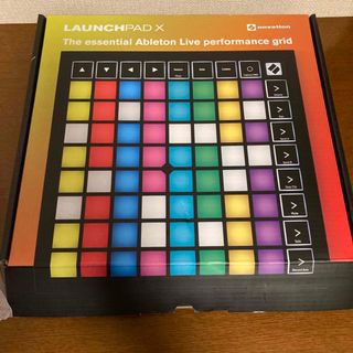 ノベーション(novation)のlaunchpad x(MIDIコントローラー)