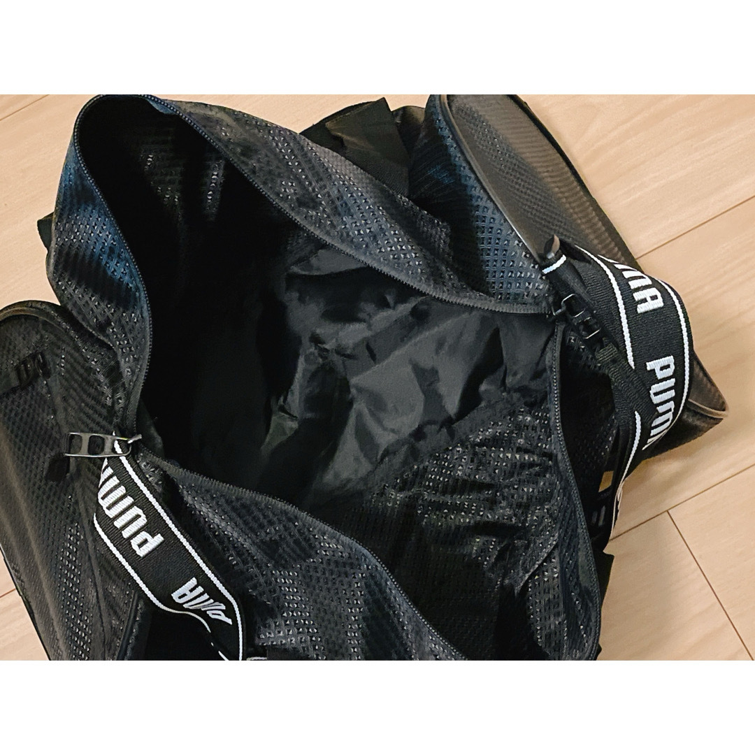 PUMA(プーマ)の【未使用品】プーマ☆PUMA ドラムバッグ黒 キッズ/ベビー/マタニティのこども用バッグ(その他)の商品写真