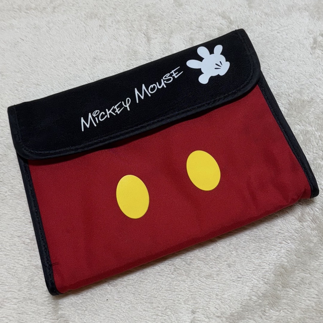 Disney(ディズニー)のDisney 母子手帳ケース Mickey Mouse Minnie Mouse キッズ/ベビー/マタニティのマタニティ(母子手帳ケース)の商品写真