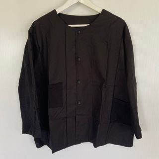 アンティカ(antiqua)のANTIQUA　アンティカ　ノーカラーシャツカーディガン　フリー　BLACK(カーディガン)