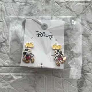 ディズニー(Disney)の新品 未使用《ディズニー》ミッキー ブーツ イヤリング ディズニー 100周年(イヤリング)