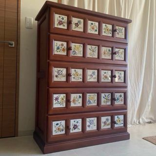 アクタス(ACTUS)のACTUS スペイン製　バレンシアパイン　チェスト　タイル　家具　花柄　アクタス(リビング収納)