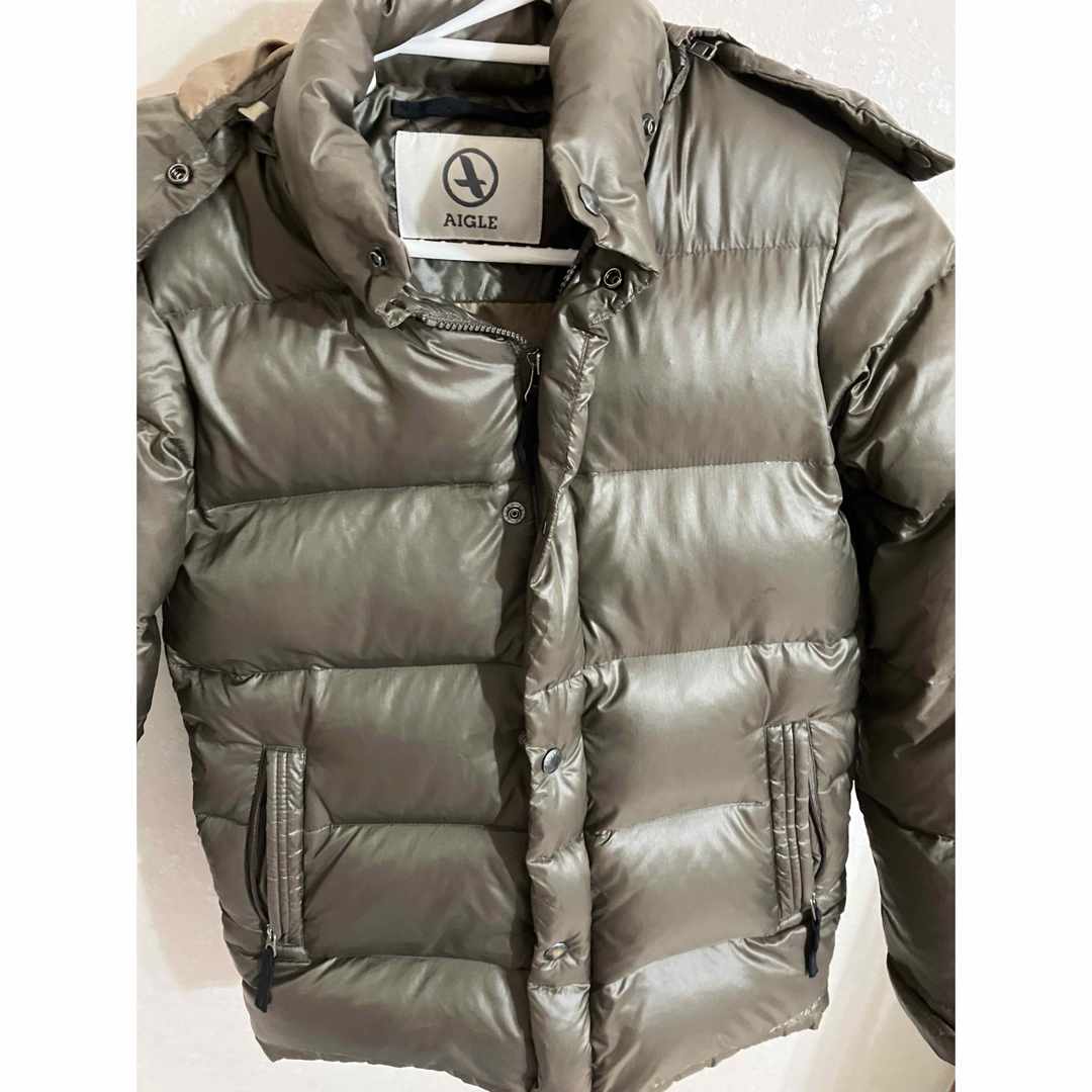 AIGLE(エーグル)のダウンジャケット　チャコールブラウン メンズのジャケット/アウター(ダウンジャケット)の商品写真