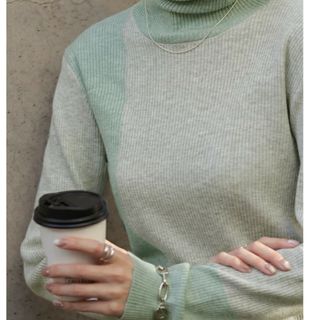 HUG - 発熱 ニット + 3.2度 リブ タートル ハイネック タートルニット