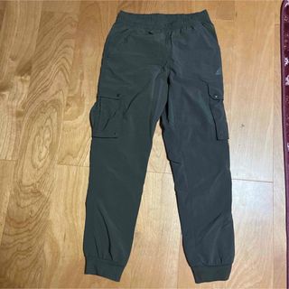 アディダス(adidas)のadidasカーゴパンツ(ワークパンツ/カーゴパンツ)