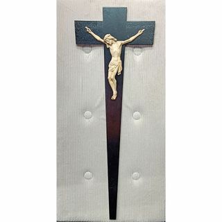 ヨーロッパ　ビンテージ　イエスキリストの磔刑オブジェ　木彫りイエス様　オブジェ(彫刻/オブジェ)
