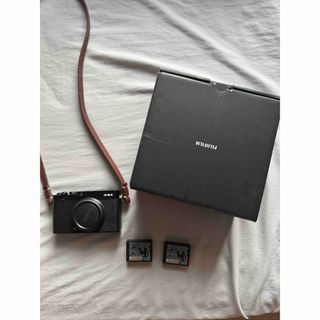 富士フイルム - 美品 ショット数732枚Fujifilm X-E4 バッテリー2個付き