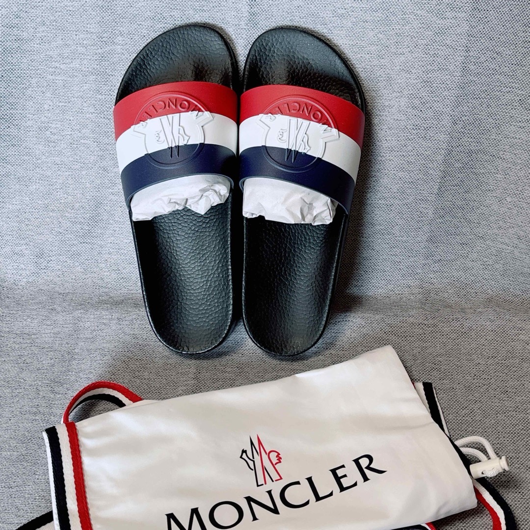 MONCLER(モンクレール)のMONCLER モンクレール メンズ ビーチサンダル メンズの靴/シューズ(ビーチサンダル)の商品写真