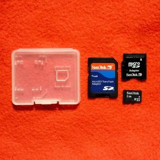 サンディスク(SanDisk)のマイクロSDカード2GB＆アダプタ2種(その他)