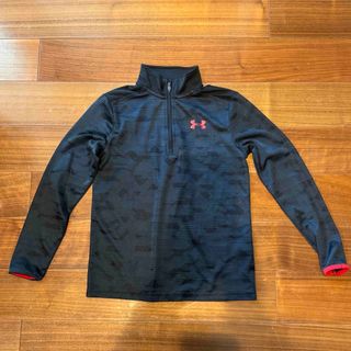アンダーアーマー(UNDER ARMOUR)のunder armour プルオーバーシャツ(トレーニング用品)