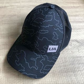 アンダーアーマー(UNDER ARMOUR)のアンダーアーマー　キャップ　黒　迷彩柄(キャップ)