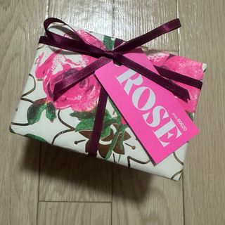 ラッシュ(LUSH)のLUSH ローズ ギフトセット(バスグッズ)
