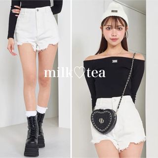 ダーリッチ(Darich)の新品タグ付 ダーリッチ カラーデニムショートパンツ ホワイト 白(ショートパンツ)