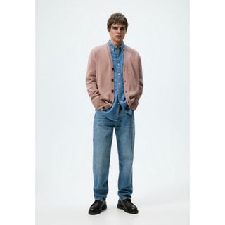ザラ(ZARA)のZARA ザラ くすみピンク ニット カーディガン(カーディガン)