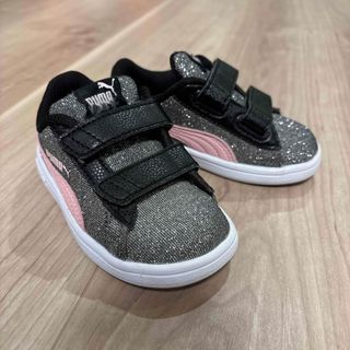 プーマ(PUMA)のPUMA  ベビーシューズ　ラメ　ピンク　１４センチ(スニーカー)