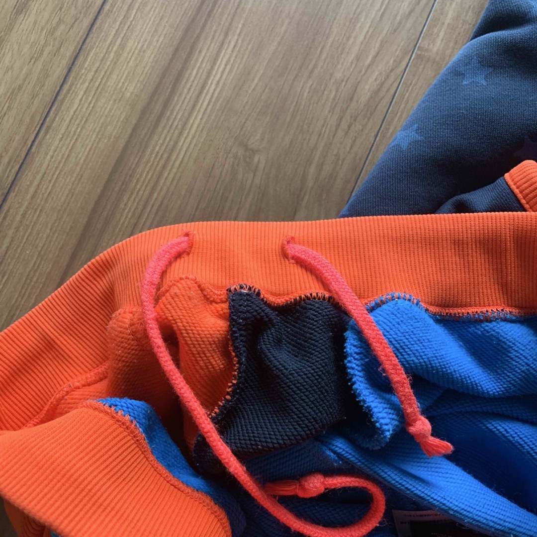 adidas(アディダス)の激レア　adidasメンズカラフルハーフパンツ　サイズLかLL メンズのパンツ(ショートパンツ)の商品写真