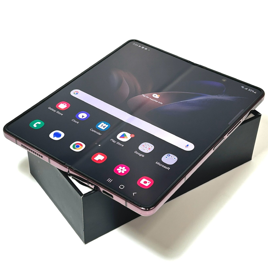 SAMSUNG(サムスン)の【ジャンク品】Samsung｜Galaxy Z Fold4 512GB｜SIMフリー スマホ/家電/カメラのスマートフォン/携帯電話(スマートフォン本体)の商品写真