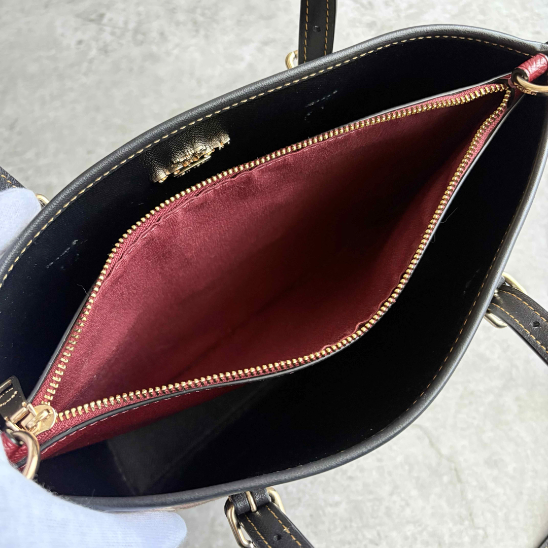 COACH(コーチ)の【極美品】COACH 2way ショルダーバッグ モリー トート 25 レディースのバッグ(ショルダーバッグ)の商品写真