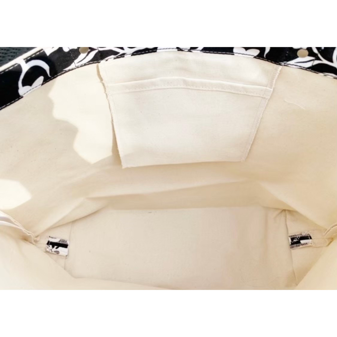 DEAN & DELUCA(ディーンアンドデルーカ)の【新品】DEAN&DELUCA ハワイ限定 ハイビスカス柄トートバッグ レディースのバッグ(トートバッグ)の商品写真