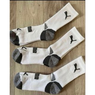 プーマ(PUMA)のプーマ　くつ下　25〜27センチ 3足セット！(ソックス)