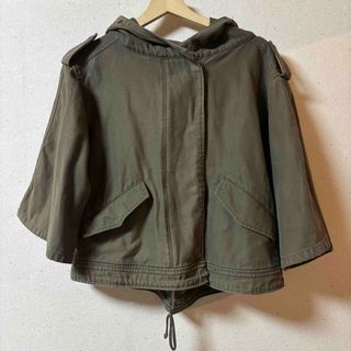 オリーブデオリーブ(OLIVEdesOLIVE)の【OLIVE des OLIVE】カーキ フード付きミリタリージャケット　七分袖(ミリタリージャケット)