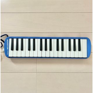 スズキ - スズキ　鍵盤ハーモニカ　メロディオン　青