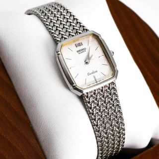 セイコー(SEIKO)の稼働 SEIKO EXCELINE 腕時計 シルバー バングル 新品電池1549(腕時計)