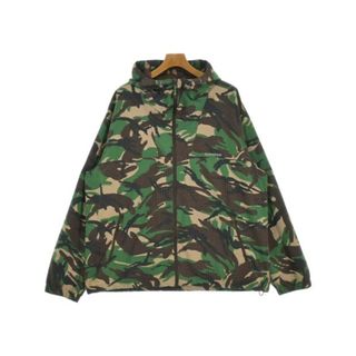 シュプリーム(Supreme)のSupreme マウンテンパーカー XL 緑x茶xベージュ等(迷彩) 【古着】【中古】(マウンテンパーカー)