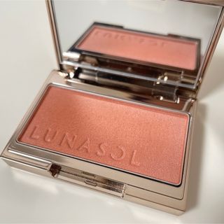 LUNASOL - 【美品】 LUNASOL ルナソル カラーリングシアーチークス 05