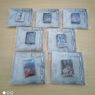 SUNRIZE - ガンダシリーズ　ピンバッジ7種セット