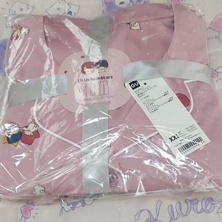GU - 新品タグ付き　gu　GU　ジーユー　キキララ　サテンパジャマ　セット　完売品