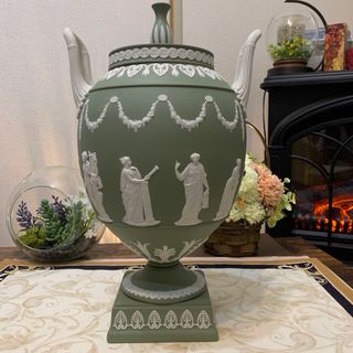 WEDGWOOD - 希少　ウェッジウッド ジャスパー　セージグリーン 飾り壺　フラワーベース