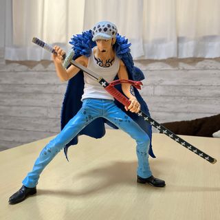 ONE PIECE - ジャンク！ワンピース フィギュア トラファルガー・ロー