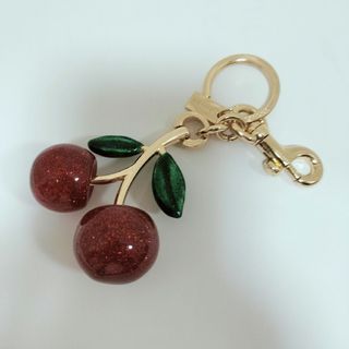 コーチアウトレット(COACH OUTLET)のCOACH　アウトレット　チェリー🍒キーホルダー　さくらんぼ(キーホルダー)