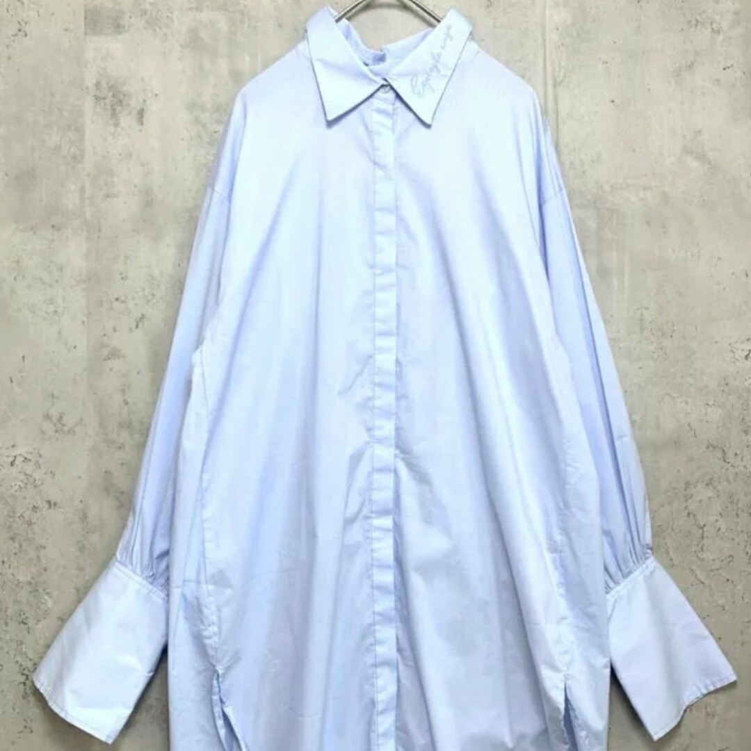 eimy istoire(エイミーイストワール)のエイミーイストワール　エンブロイダリーカフスブラウス　SAX色　美品　 レディースのトップス(シャツ/ブラウス(長袖/七分))の商品写真