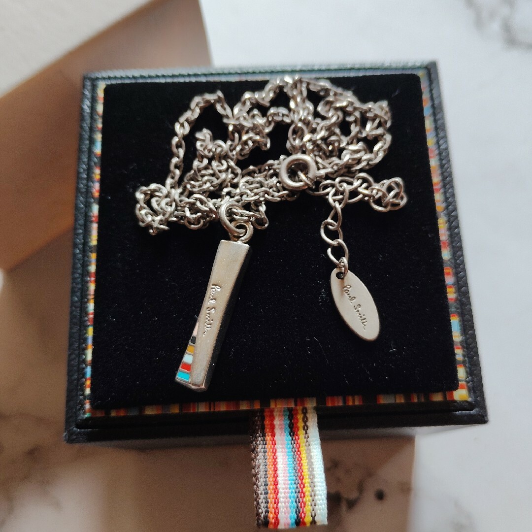 Paul Smith(ポールスミス)のポールスミス ネックレス マルチエポ ツイスト ペンダント マルチストライプ メンズのアクセサリー(ネックレス)の商品写真