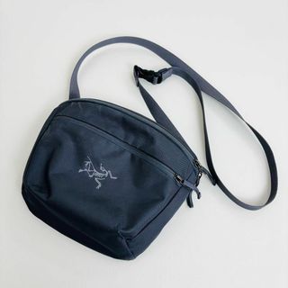 アークテリクス(ARC'TERYX)の1750 アークテリクス ショルダーバッグ マンティス2 ポーチ グレー(ショルダーバッグ)