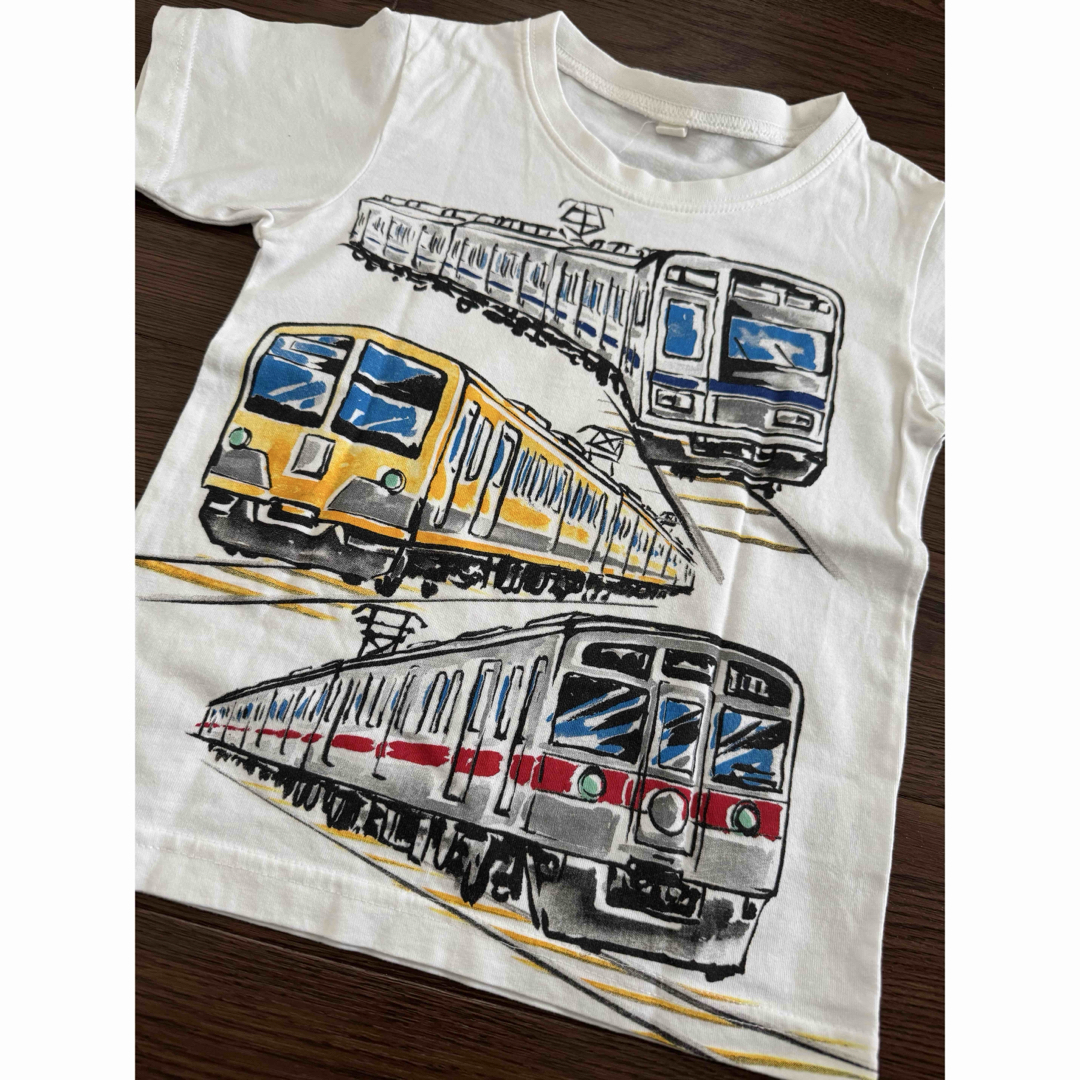西松屋(ニシマツヤ)の【西松屋】電車イラスト Tシャツ 110cm キッズ/ベビー/マタニティのキッズ服男の子用(90cm~)(Tシャツ/カットソー)の商品写真