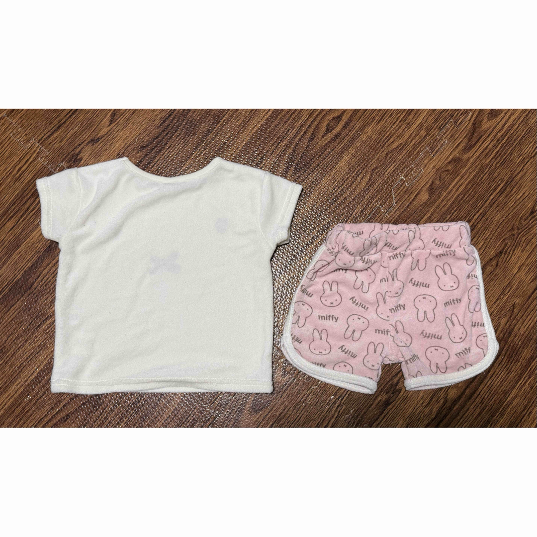 miffy(ミッフィー)の本日6日で削除 USED品 ミッフィー miffy 上下セット 半袖 半ズボン キッズ/ベビー/マタニティのベビー服(~85cm)(Ｔシャツ)の商品写真