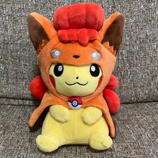 ポケモン(ポケモン)のポケモン ロコンポンチョ ピカチュウ ぬいぐるみ(ぬいぐるみ)