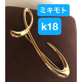 ミキモト(MIKIMOTO)のミキモト　イニシャルブローチ　イエローゴールド　k18 18金 18k(ブローチ/コサージュ)