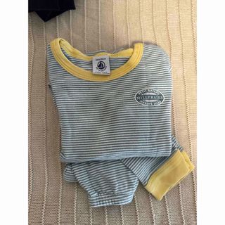 PETIT BATEAU - プチバトー　パジャマ