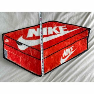 NIKE - NIKE シューズボックス型ラグマット