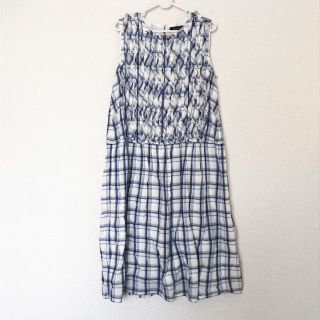 アーバンリサーチ(URBAN RESEARCH)の【 再値下げ 】mizuiroind チェックフリルクルーネックワンピース(ロングワンピース/マキシワンピース)